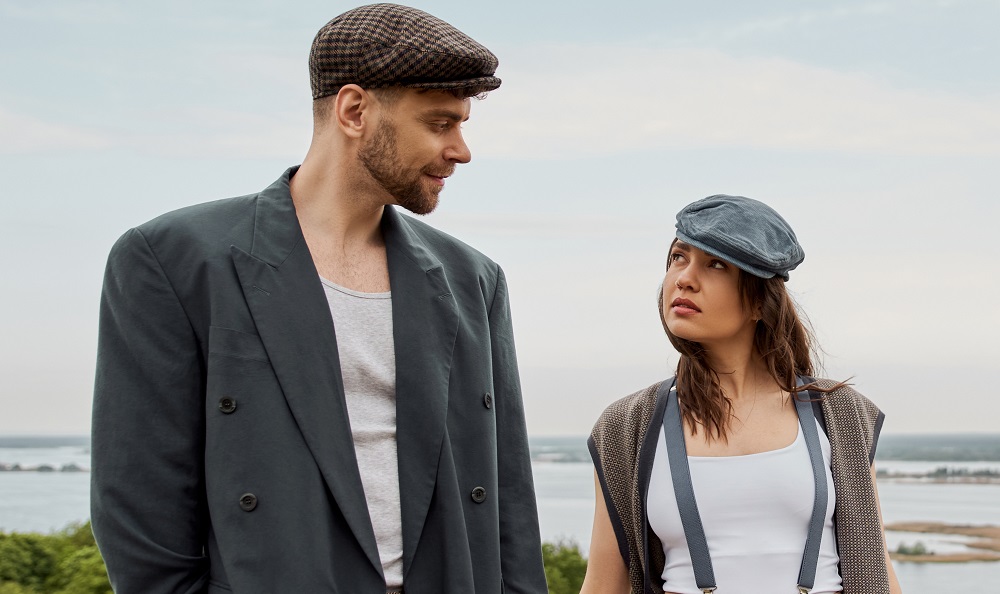 Så bär du en newsboy cap med modern stil Så bär du en newsboy cap med modern stil